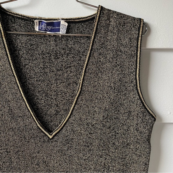 Vintage Metallic Gold and Black Sleeveless V-Neck Knit Top - Picture 3 of 10
